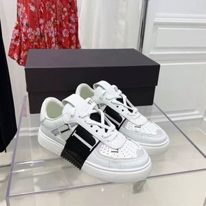 Zapatos de Diseñador de Moda, Calzado Moderno para Hombre y Mujer, Diseño Popular, Alta Calidad de Fábrica, Estilo Casual - Product Image 4