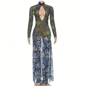 Abito Lungo da Donna con Stampa Digitale e Maniche Lunghe in Rete, Taglia USA, Vendita all'Ingrosso - Product Image 2