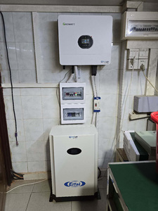 Growatt 20 kW Hybride Onde Sinusoïdale Pure 5 kVA 6 kW 8 kVA 13 kW 25 kVA 40 kW Système Photovoltaïque Hors Réseau IP65 - Product Image 2