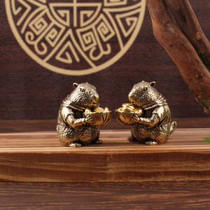 Figurine de marmotte en laiton, forme irrégulière, décoration de table, ornement du Nouvel An chinois - Product Image 1