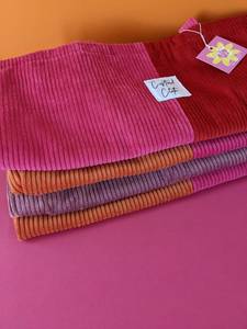 <span class=keywords><strong>Borsa</strong></span> per la spesa in velluto a coste rosa e rosso grande <span class=keywords><strong>borsa</strong></span> Casual a contrasto con etichetta personalizzata <span class=keywords><strong>borsa</strong></span> a <span class=keywords><strong>tracolla</strong></span> in velluto a coste per i viaggi - Product Image 4