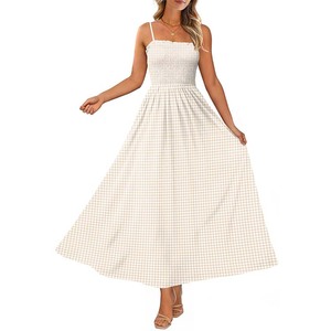Robe longue décontractée bohème pour femme, à bretelles spaghetti, smockée avec poches, collection été-printemps 2026, épaules dénudées, idéale pour la plage - Product Image 2