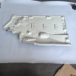แผ่นกันกระแทกใต้ท้องรถด้านหน้าซ้าย Toyota Nx260 ปี 2022 รุ่น 5816648060 วัสดุ Gmt ป้องกัน - Product Image 3
