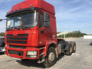 Camión Semirremolque 6x4 Nuevo, Cabeza Tractora F3000 en Stock - Product Image 3