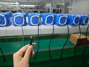 RDJ OEM Lithium Battery 7.4v 10.8v 11.1v 14.8v 22.2V 25.9V 5A 6A 8A 9A 10A 18650 21700 32140 26650 NCM LiFePo4 Battery Pack - Product Image 6