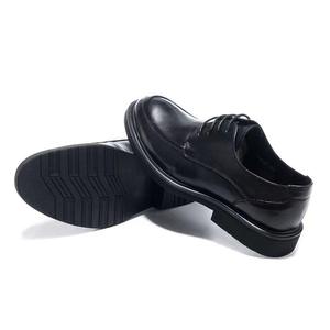 Hommes nouveau Style 2025 à la mode hommes chaussures de fête de haute qualité chaussures décontractées peau de vache fait formel affaires chaussures en cuir - Product Image 4
