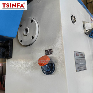 Offre Spéciale en Chine fraiseuse manuelle X6136 HH36 <span class=keywords><strong>lager</strong></span> <span class=keywords><strong>table</strong></span> fraisage horizontal mécanique en option tête de moulin vertical CE - Product Image 4