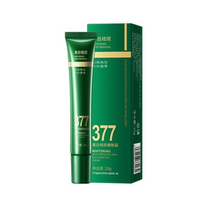 Crème éclaircissante pour le visage 377 100ml avec niacinamide et arbutine pour tous types de peaux, usage diurne - Product Image 3