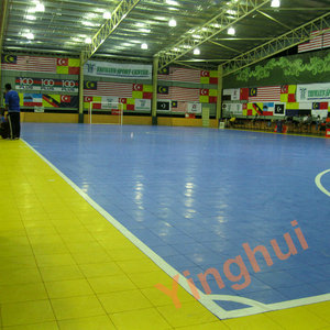 Carreaux de basket-ball intérieur de qualité supérieure en PP Revêtement de sol Installation facile et durable en polypropylène Sports de surface durables - Product Image 1