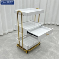 Chariot de Salon de Beauté Wally Beauty à 3 Niveaux Blanc et Or avec Tiroir, Chariot de Beauté de Luxe à Roulettes pour Salon de Manucure et Spa