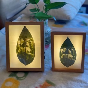 <span class=keywords><strong>Cadre</strong></span> <span class=keywords><strong>photo</strong></span> LED contemporain à commande tactile, avec bande lumineuse LED intégrée, en acrylique, pour photos et objets en relief – Meilleures ventes - Product Image 6