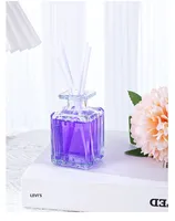 Diffuseur de parfum à bâtonnets d'huiles essentielles artisanales durables 50 ml, en verre carré, sans alcool, longue durée (2 mois)