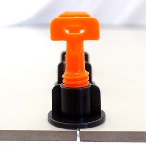 Sistema de nivelación de azulejos reutilizable premium Sunsbuild con pasadores de bloqueo en T para proyectos de instalación de azulejos de cerámica y porcelana - Product Image 4