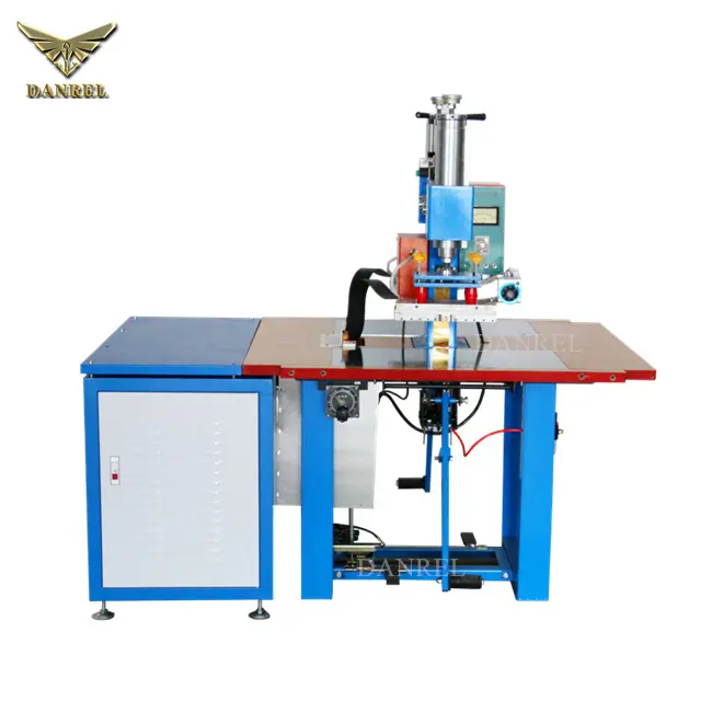 Preço barato Radio Frequency Plastic Welder Pedal Operação High Frequency Truck Canvas Welding Machine