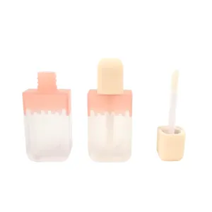 Fabrika kitle özelleştirme 5ml ABS enjeksiyon kalıplama şeffaf buzlu dondurma kozmetik ambalaj dudak parlatıcısı tüpleri