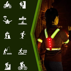 Nuovo Gilet Sportivo da Esterno con Luci LED, Gilet Riflettente di Sicurezza per Corsa - Product Image 4