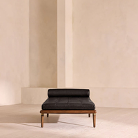 Chaise longue moderne du milieu du siècle en chêne massif, écologique, avec dossier inclinable, en cuir noir capitonné, banquette de salon avec coussin de soutien pour chambre à coucher