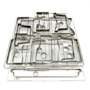 Matrices de découpe en cuir et acrylique sur mesure YUESHEN - Product Image 1