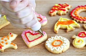 Bolsa de tubería de plástico desechable de 22 pulgadas PE para uso en panadería para pastelería <span class=keywords><strong>y</strong></span> decoración de Pasteles de Masa de confitería - Product Image 6