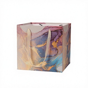 Supply Fresh Flower <b>Packaging</b> Gift Bags White Card Square Tote <b>Paper</b> Rope Handle Hand Length Offset Printed Wholesale Made China - Product Image 2