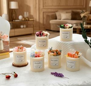 Bougie cylindrique en cire de soja faite à la main, décoration de Noël, aromathérapie, décoration d'intérieur, parfum d'épices, durée de combustion de 40 à 60 heures - Product Image 2
