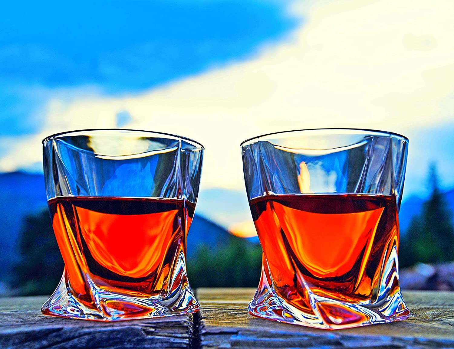 Crystal Whiskey Glasses Set of 4 Rocks Glasses in Satin-Lined Gift Box Lowball Bar Tumblers