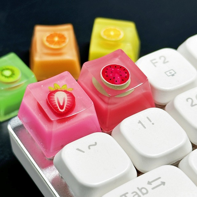 Personalized Drip Translucent Fruit Strawberry Jelly Pudding Keycaps Cross Mechanical Keyboard Resin Keycaps