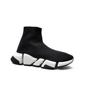 <span class=keywords><strong>Scarpe</strong></span> con Logo di Marca all'Ingrosso, Sneakers alla <span class=keywords><strong>Moda</strong></span> Best-seller per Uomo e <span class=keywords><strong>Donna</strong></span>, <span class=keywords><strong>Scarpe</strong></span> Casual Stile Calzino - Product Image 1