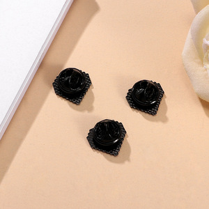 YINI fabricante personalizado totalmente hecho a mano resina Pixel corazón Pin Set-esmalte-como Retro videojuego estilo Aleación <span class=keywords><strong>de</strong></span> Zinc Badgees - Product Image 3