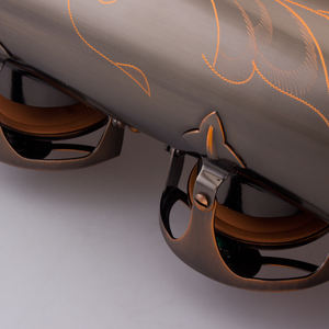 Saxofone Barítono Profissional em Mi bemol Esculpido à Mão - Product Image 2