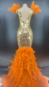 Nuovo arrivo moda profondo scollo a V <span class=keywords><strong>nero</strong></span> con <span class=keywords><strong>piume</strong></span> impreziosito <span class=keywords><strong>abito</strong></span> firmato celebrità festa Sexy Mini <span class=keywords><strong>abito</strong></span> aderente con paillettes - Product Image 3