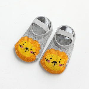 Nouvelles chaussettes pour bébé de 0 à 1 à 3 ans en coton peigné respirant tricoté antidérapant à motif d'animaux de dessin animé - Product Image 5
