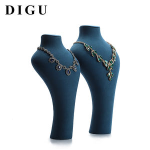 Buste de présentation de bijoux en velours bleu, fait main, de haute qualité, personnalisé par DIGU, élégant, pour bijoux - Product Image 4