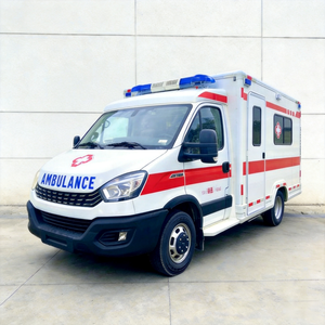 <span class=keywords><strong>Ambulance</strong></span> de soins intensifs pour AVC Mercedes Benz <span class=keywords><strong>Sprinter</strong></span> 4x2 pour le transport de patients critiques - Product Image 1