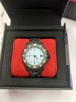 Montre en fibre de carbone forgée Sapphire avec logo personnalisé, luxe, étanche 20 bars, mouvement automatique mécanique NH35, aiguilles lumineuses, jour/date