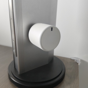 Serrure de porte intelligente européenne Max03 avec empreinte digitale, mot de passe, carte-clé et déverrouillage par application, cœur en acier inoxydable 304, contrôle via l'application Tuya - Product Image 4