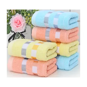 Vendita calda cotone modello puro 100% cotone egiziano asciugamani da bagno di lusso per il viso dell'hotel