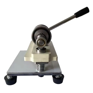 Mini machine de découpe et d'estampage manuelle compacte en cuir pour artisanat du cuir, presse manuelle pour cuir, papier et vêtements - Product Image 1