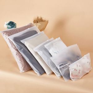 ถุงช้อปปิ้งพลาสติก PE ทอแบบซิปล็อคกันความชื้น เป็นมิตรกับสิ่งแวดล้อม สำหรับใส่ถุงเท้าและเสื้อผ้า ขนาดปรับแต่งได้ - Product Image 6