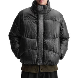 OEM diario invierno 100% poliéster a prueba de viento logotipo personalizado Ripstop burbuja cuello alto abajo chaqueta de los hombres - Product Image 1