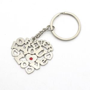 Porte-clés en métal personnalisé en émail souple en forme de cœur avec code QR, impression typographique, design personnalisé pour le marketing d'entreprise - Product Image 1