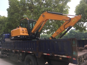 Excavadora de Orugas de 33 Toneladas, Máquina Excavadora R350LVS con Accesorios de Desgarrador - Product Image 4