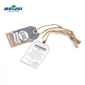 Etiquetas colgantes de ropa de lujo personalizadas, etiquetas colgantes de plástico con logotipo de nombre impreso, etiquetas colgantes de papel de cuerda para ropa, logotipo propio - Product Image 3