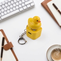 Porte-clés Fidget en plastique en forme de canard jaune, avec son et bouton de clavier Anime