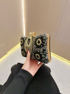 New Vintage Diamond-encrusted Black Polyester <b>Pillow</b> <b>Shape</b> Evening Clutch Handbag Tanjing - Product Image 2
