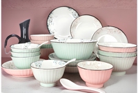 Bunte Pflanzenmuster Celadon Keramik Runde Teller Glasiert Mikrowellengeeignet Moderner Stil Kundenspezifisch OEM Hochwertig Verschiedene Größen