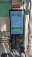 Señalización digital interactiva para interiores, pantalla LCD para publicidad, pantalla táctil, soporte de suelo con pantalla móvil, elevador, uso de función SDK