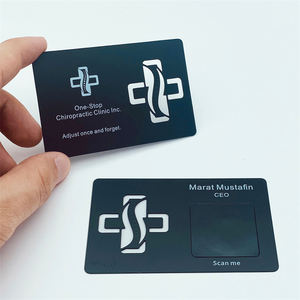 Cartes de visite personnalisées en forme de logo avec coins arrondis, gravure brillante de luxe, aluminium, or, métal inoxydable - Product Image 6