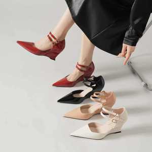 Sandalias de cuña de charol con punta, tira trasera y cierre de hebilla, cómodas para mujer, para todas las estaciones - Product Image 4