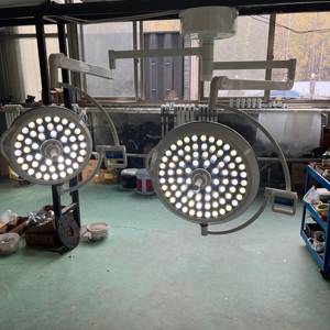 전기 구동 무영 수술등 LED 수술 램프 금속 장착 외과 의사 장비 - Product Image 2